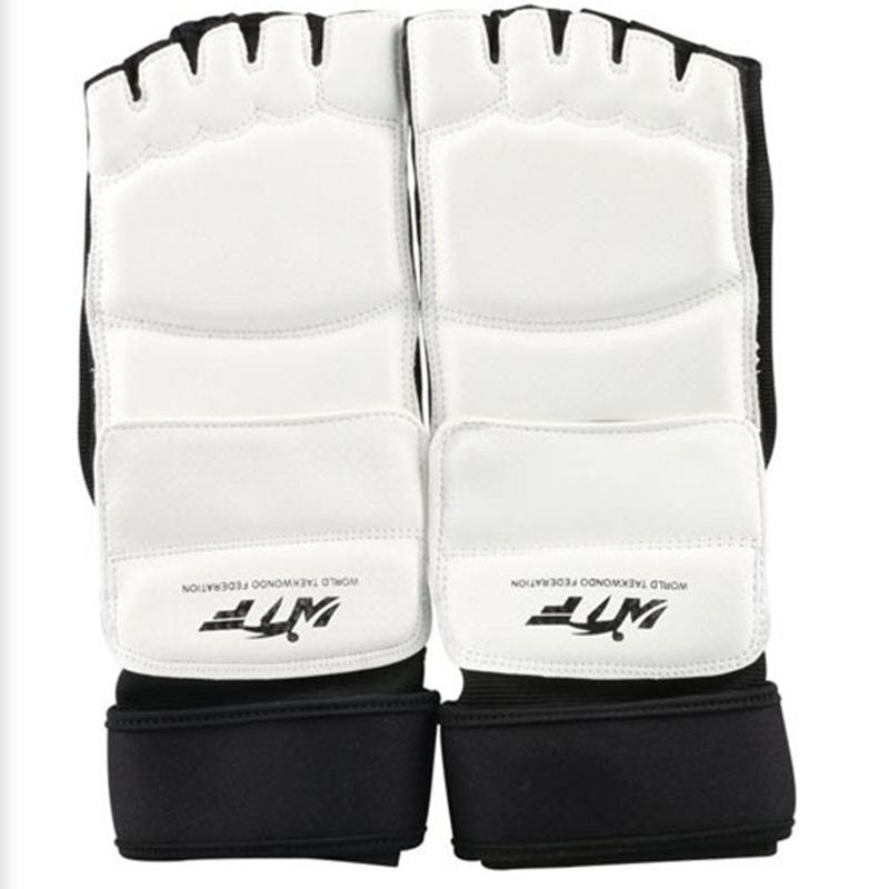V562-2014302060DBT-202503062040-00 Half-Toe Foot Guard For Taekwondo And Boxing - Size 30-33 - Image 1
