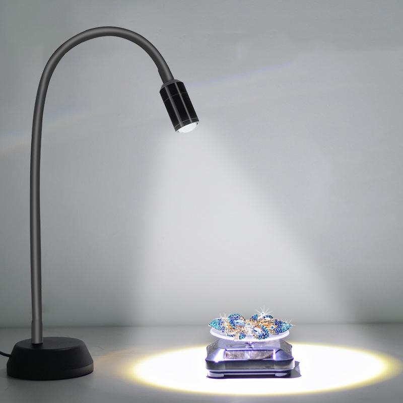 V562-2031750850DBT-202502212235-00 Adjustable Led Jewelry Table Lamp for Family Portraits - Image 1