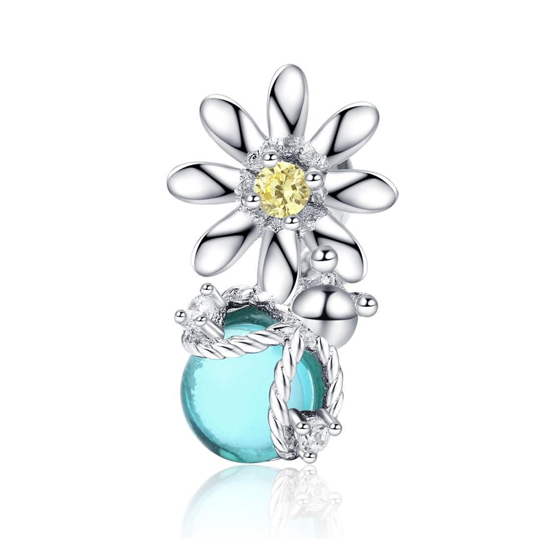 V562-44486240DBT-202504111900-00 925 Sterling Silver Daisy & Firefly Crystal Bead Bracelet - Image 1