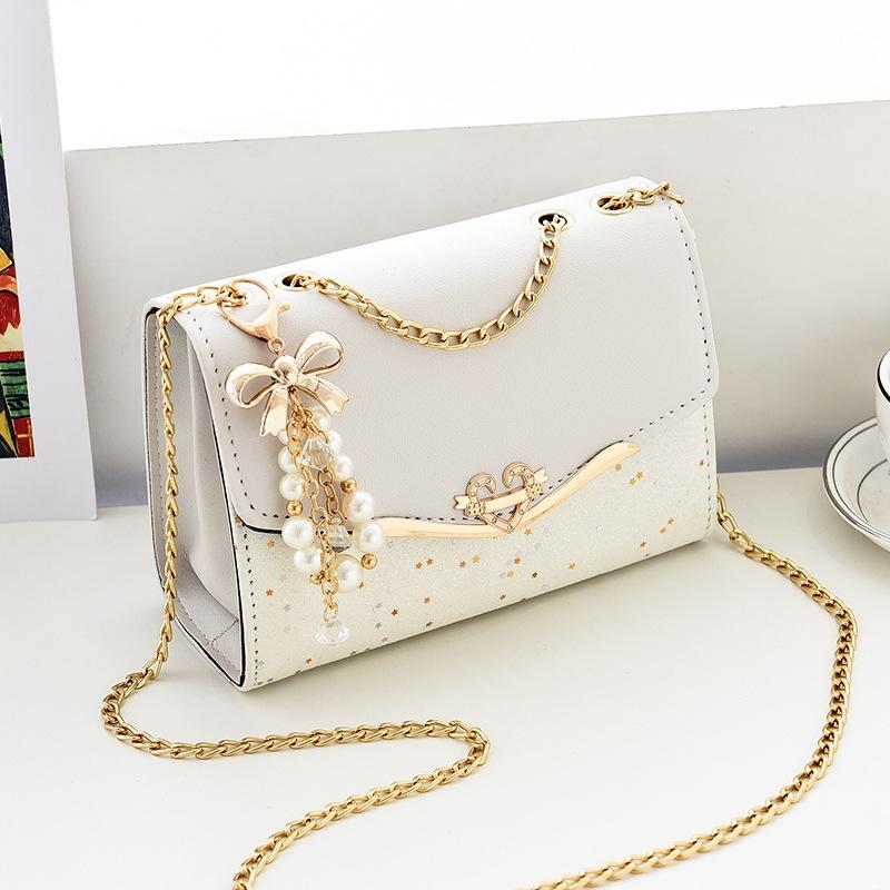 V562-7004193060DBT-202505191530-00 Sequined Messenger Shoulder Bag For Women Beige - White With Pendant - Image 1
