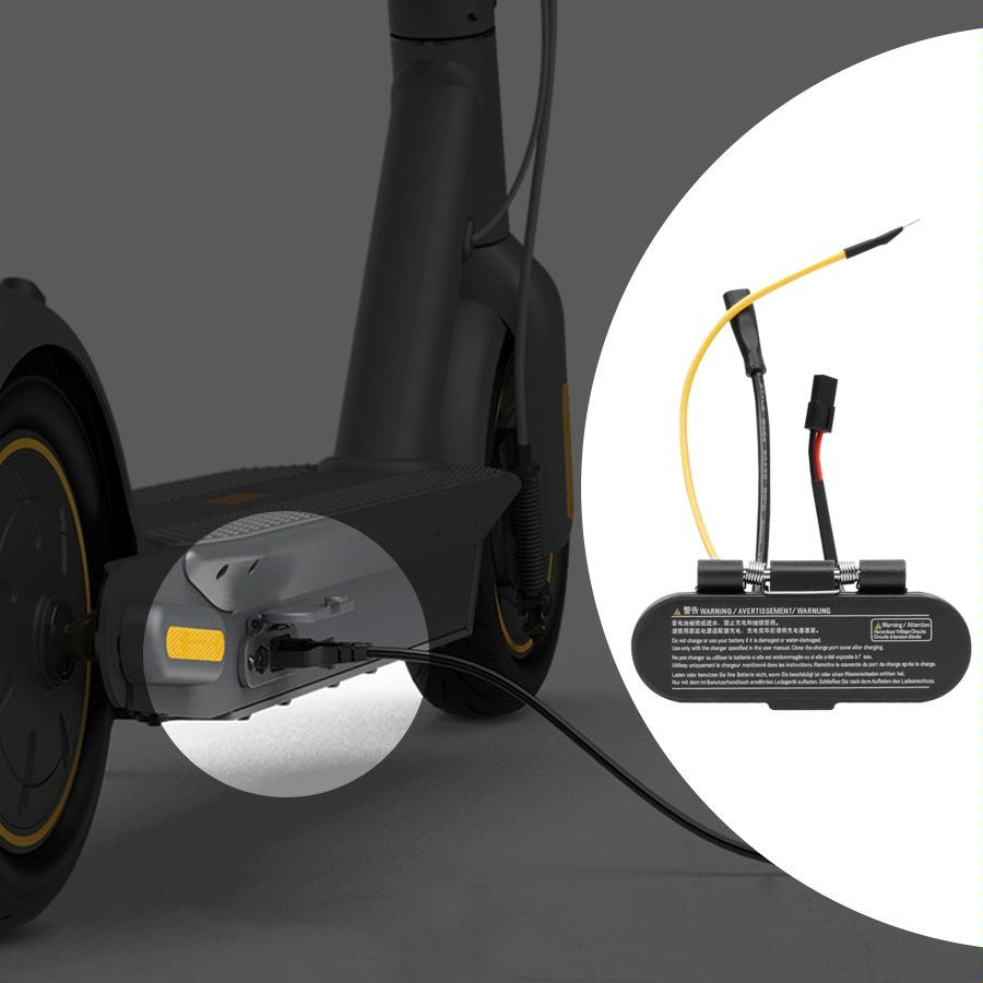 V562-A1083873060DBT-202503061830-00 Black Charging Port for Ninebot Max G30 Electric Scooter - Image 1