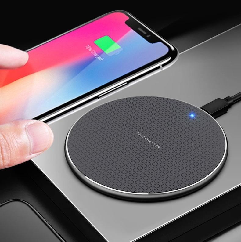 V562-A108668550DBT-202504212007-00 2 Pack Universal 10W Aluminum Wireless Charger With 1M Cable - Image 1