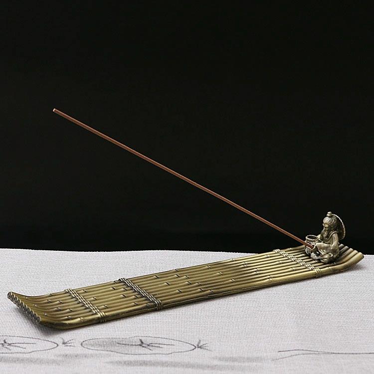 V562-B1006163060DBT-202503041652-00 Fisherman Incense Burner with Ash Catcher and Stand - Bamboo Raft - Image 1