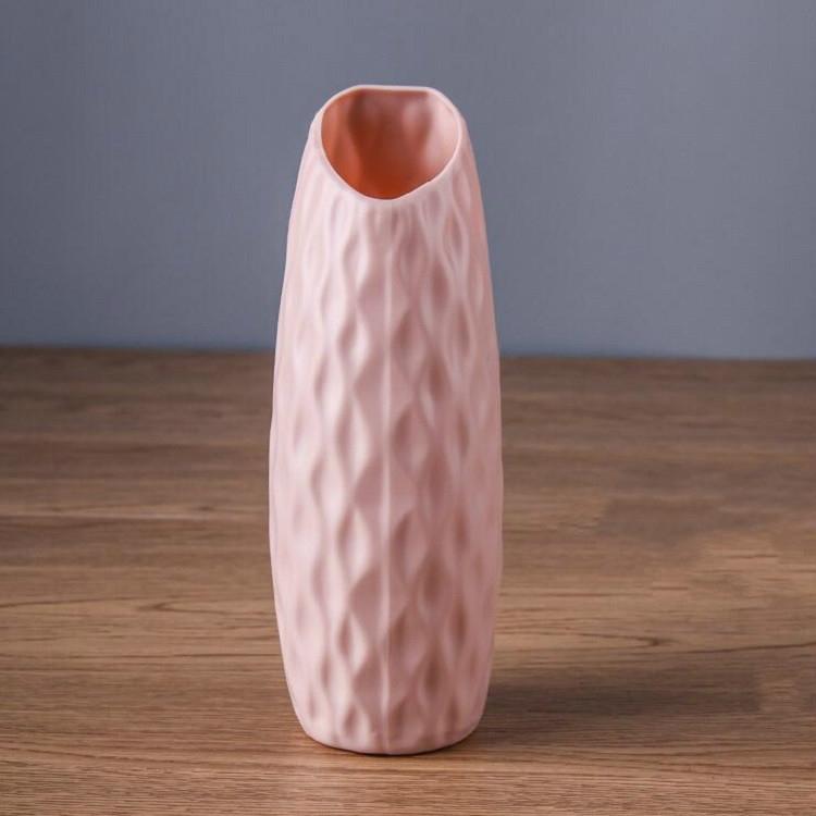 V562-B104064940DBT-202503041621-00 Sturdy Plastic Vase for Creative Display - Drop-resistant - Pink - Image 1