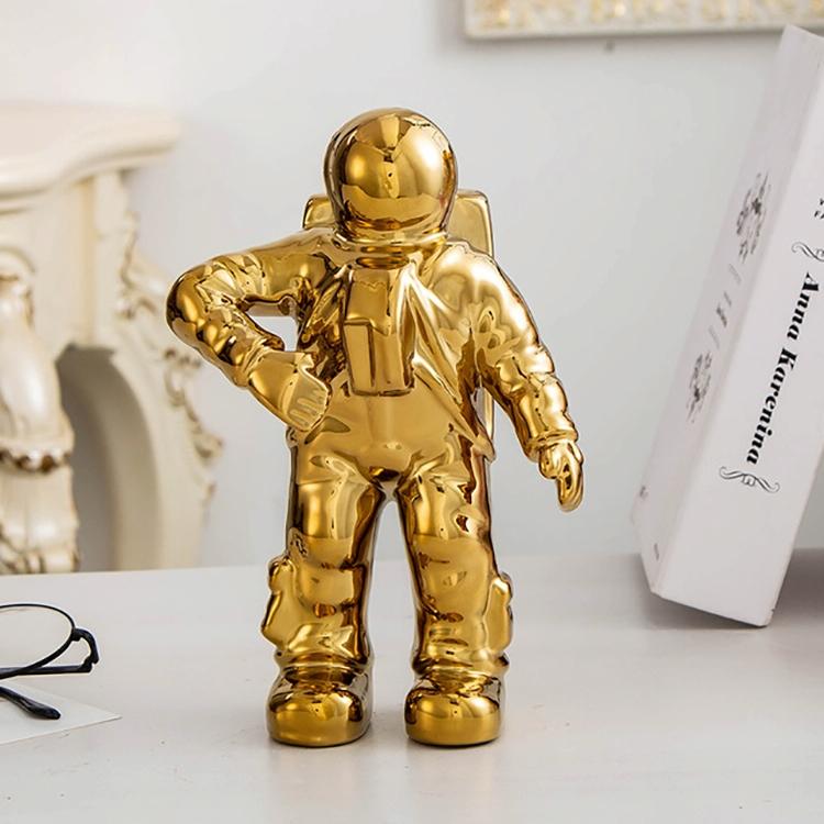 V562-B3092706310DBT-202503041611-00 Salute Astronaut Ceramic Vase - Tabletop Decor with Dried Flowers - Gold - Image 1