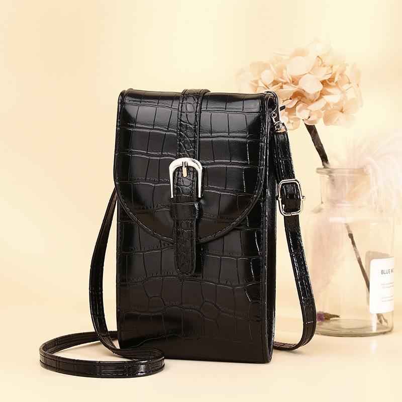 V562-C1034092060DBT-202505191617-00 Stylish Crocodile Print Shoulder Bag - Black - Image 1
