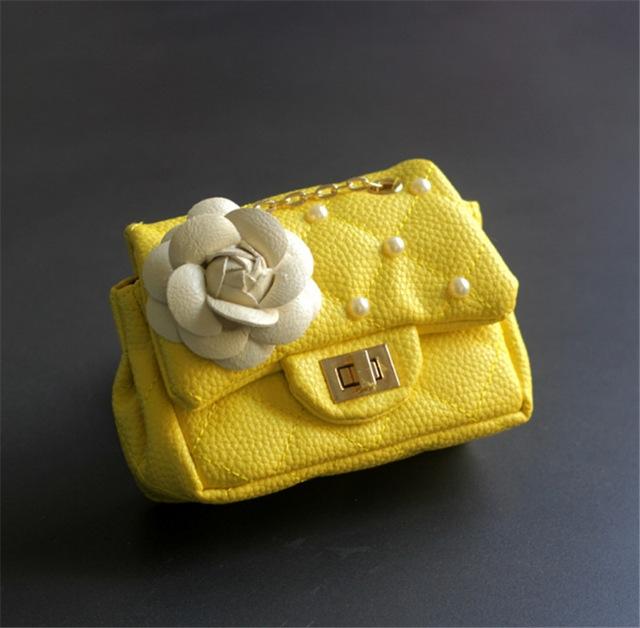 V562-C107534940DBT-202505191647-00 Glitter Flower Chain Kid Shoulder Bag - Yellow - Image 1