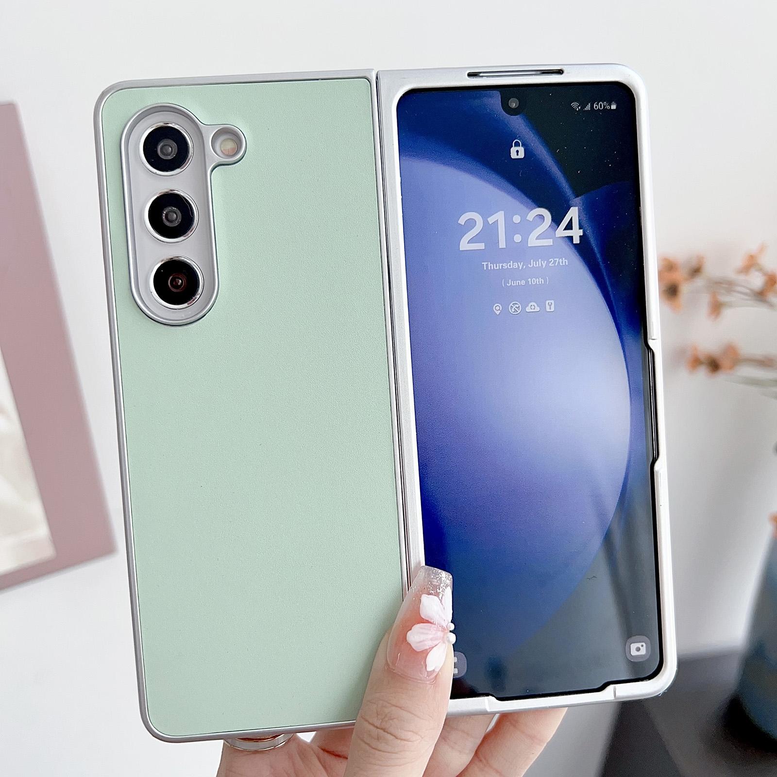 V562-D202771600ADE-202505221905-00 For Samsung Galaxy Z Fold4 5G Shiny Leather Phone Case With Metallic Finish - Green - Image 1