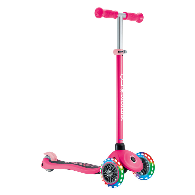 V572-423-611-4-202503280136-00 Globber Primo scooter Lights - Fuchsia - Image 1