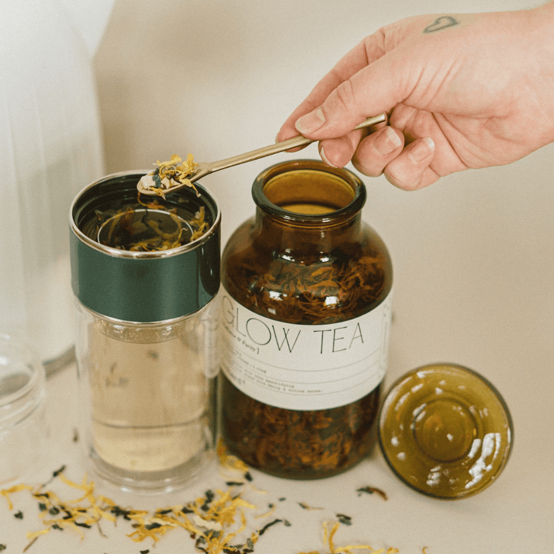 V573-TBREWGRN-140221-00 Double Wall Glass Tea Infuser Bottle - Image 1