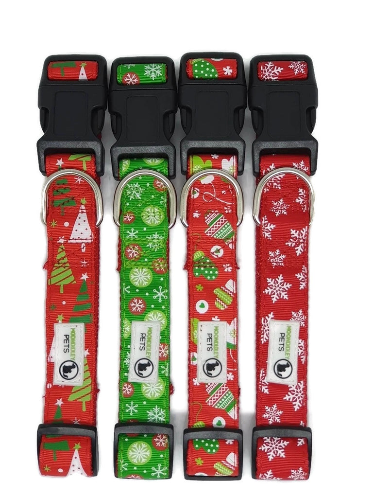 V631-MDPCOLXMASGRNSNO-186094-00 Christmas Dog Collars Adjustable - Moondidley Pets Small Green Snow Flakes - Image 1