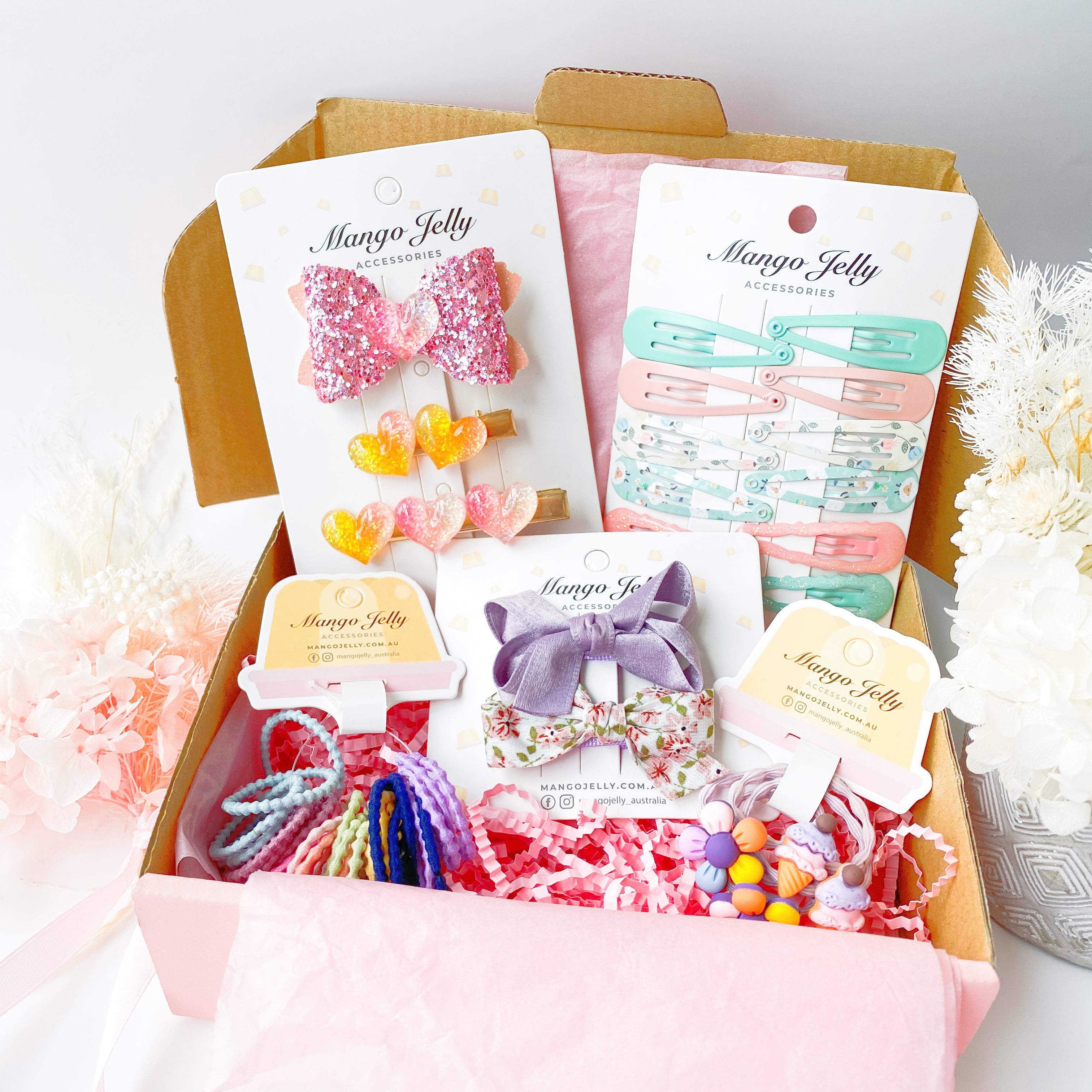V659-HAMPER-K504-P-161062-00 MANGO JELLY Kids Surprise Hamper Box (Small) - Image 1