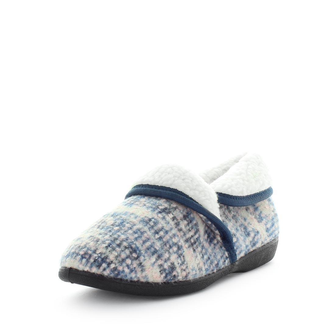 V717-PEBA4-PINKKNIT-10-186408-00 Panda PEBA4 Slippers Uggs Pink Knit Shoe 10 - Image 1
