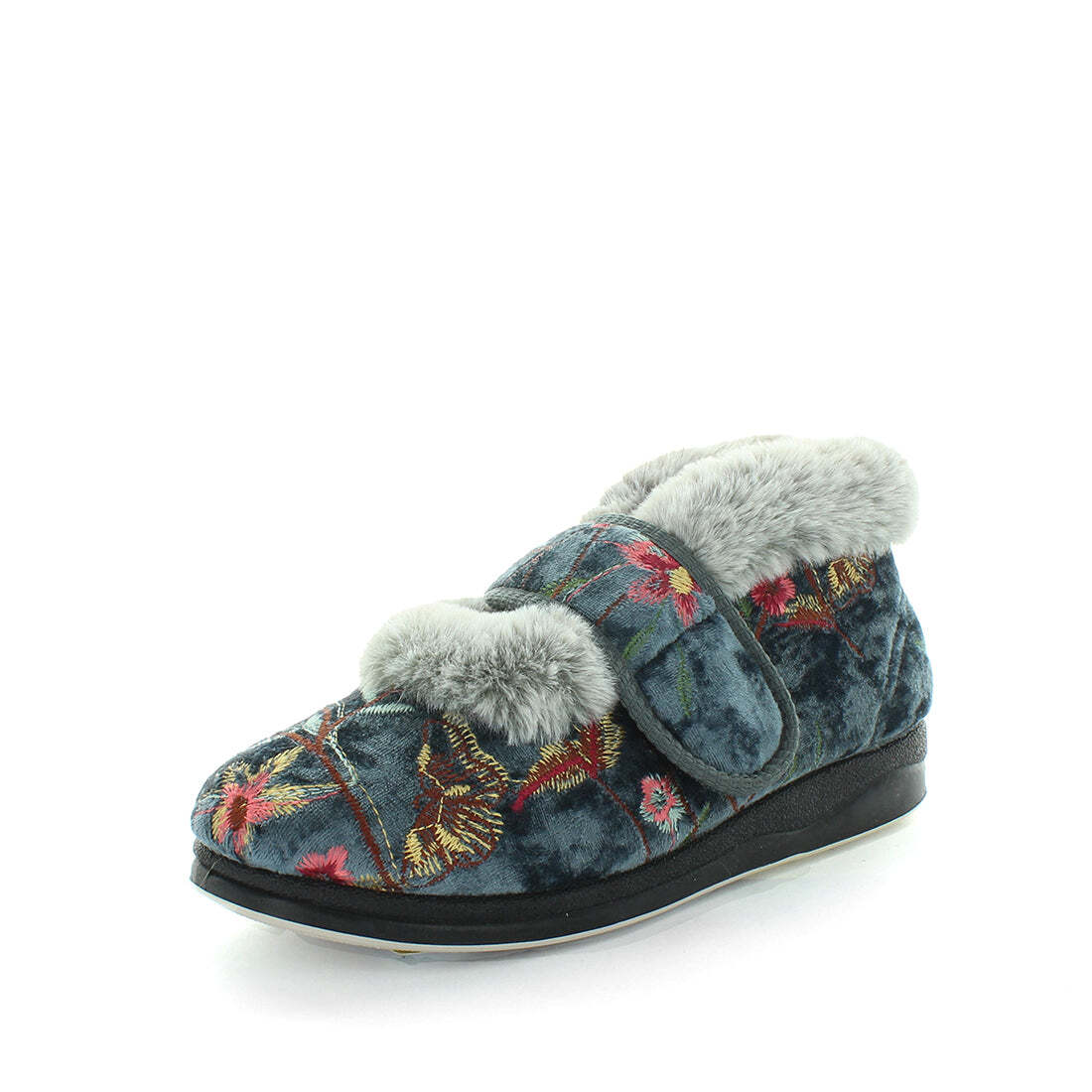 V717-PEMEE-GREYEMBROIDERY-6-187365-00 Panda EMEE Slippers Uggs Grey Embroidery Shoe 6 - Image 1