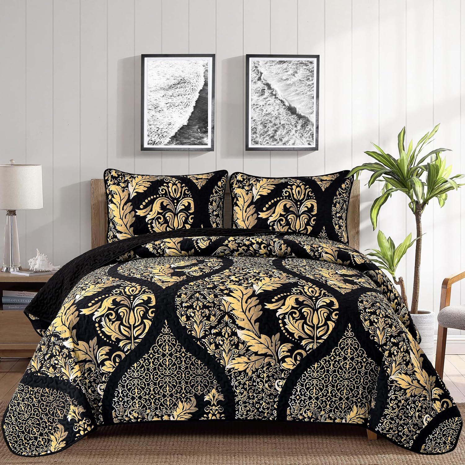 V745-MAC080423Q13U-190945-00 Luminous Quilted Coverlet and Pillowcases Set: Brighten Your Bedroom Atmosphere - Queen size - Image 1