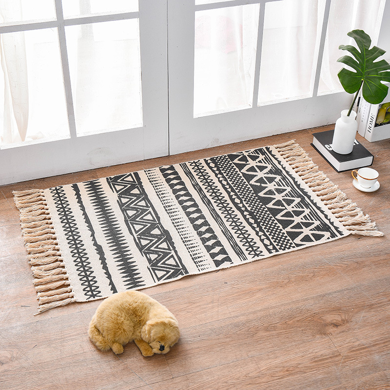 V888-ELOSUNG11282-208867-00 Bohemian Cotton Area Rug with Tassels - Geometric Pattern, Decorative Floor Mat 60*90cm - Image 1