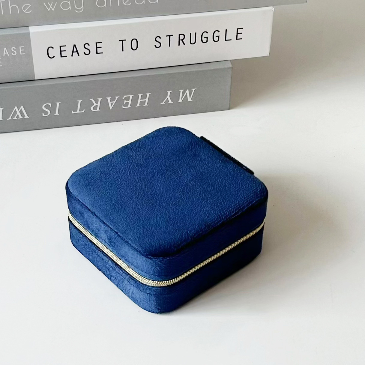 V888-ELOSUNG15437-213740-00 2PCS Blue Portable Travel Jewelry Box with Mirror and Compartments - Image 1