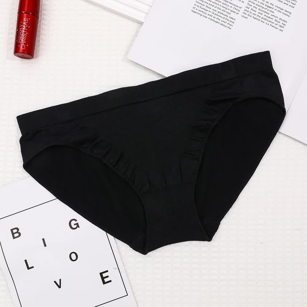 V888-ELOSUNG16919-224980-00 S Black 3-Pack Seamless Stretch Bikini Panties - Soft & Breathable Women's Underwear - Image 1
