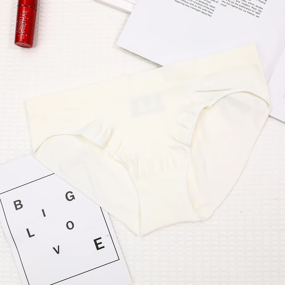 V888-ELOSUNG16921-224986-00 S White 3-Pack Seamless Stretch Bikini Panties - Soft & Breathable Women's Underwear - Image 1