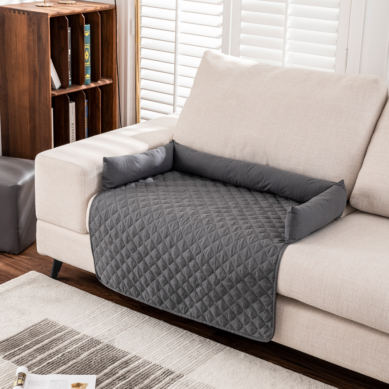 V888-ELOSUNG17395-216238-00 75*120CM Grey Waterproof & Scratch-Resistant Pet Sofa Protector Mat with Pillow | Cat & Dog Bed, Washable, All-Season - Image 1