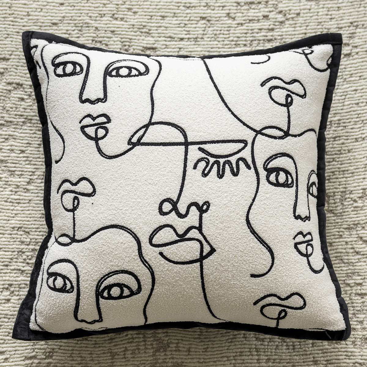 V888-ELOSUNG19129-226804-00 Threaded Avatar 45x45cm Decorative Zebra-Pattern Pillow Cover with Non-Woven Insert - Image 1
