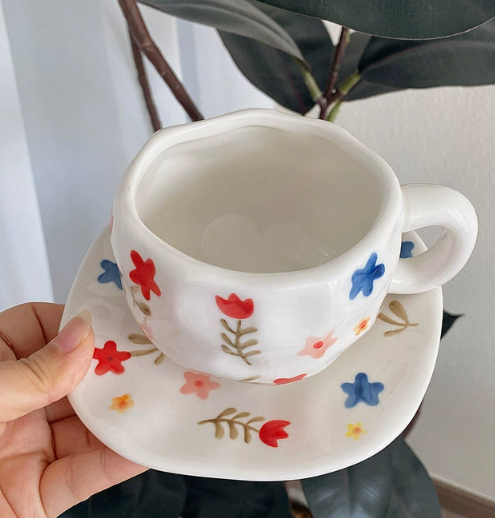 V888-ELOSUNG19228-202502241615-00 White Background Large Floral 300ML Underglaze Hand-Pinched Cup and Saucer Set - Ceramic Coffee Mug Milk Cup Breakfast Set - Image 1