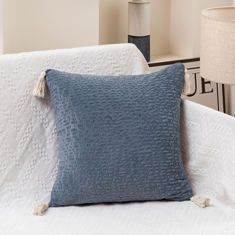V888-ELOSUNG19432-202502281045-00 Blue Modern Minimalist Velvet Pillow Covers - Tassel Accent Cushion Covers - 45x45cm (Set of 2) - Image 1