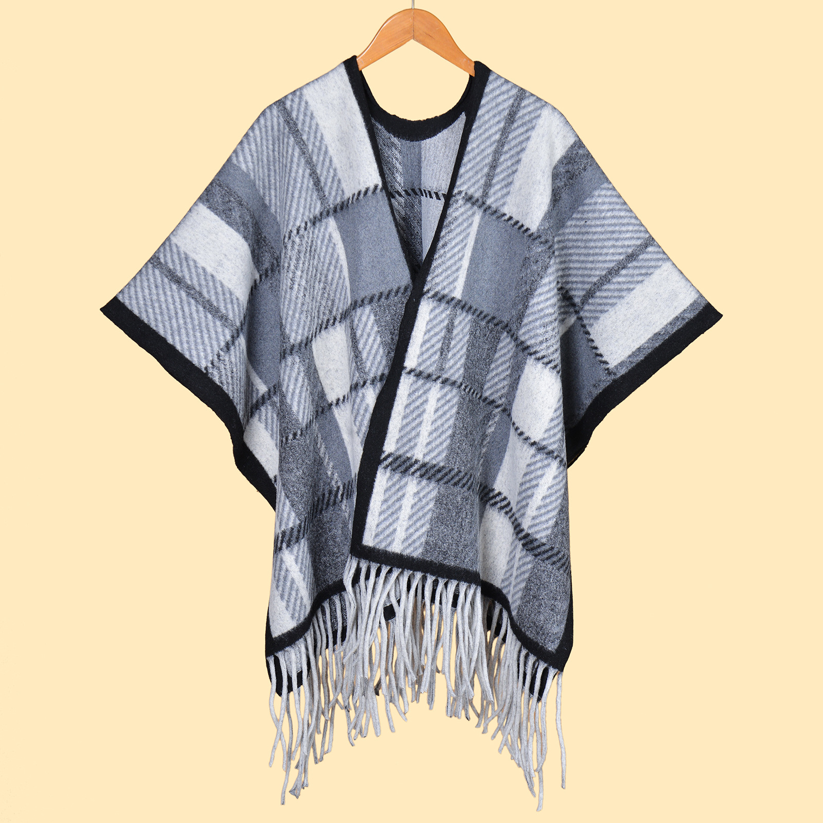 V888-ELOSUNG19681-202503111121-00 Barbagh Black Grey Elegant Autumn Winter Shawl - Artistic Split-Design Knit Cloak with Oil Painting Style - Image 1