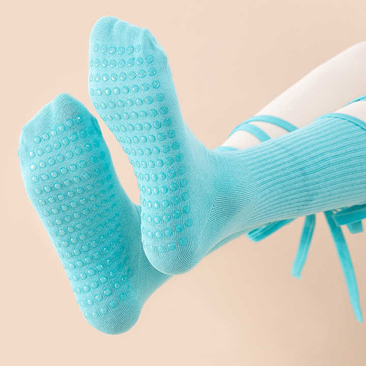 V888-ELOSUNG23221-202503251949-00 3 Pcs Blue Non-Slip Yoga Socks with Cross Straps - Cotton Pilates Dance Socks for Women, Lightweight Comfort - Image 1