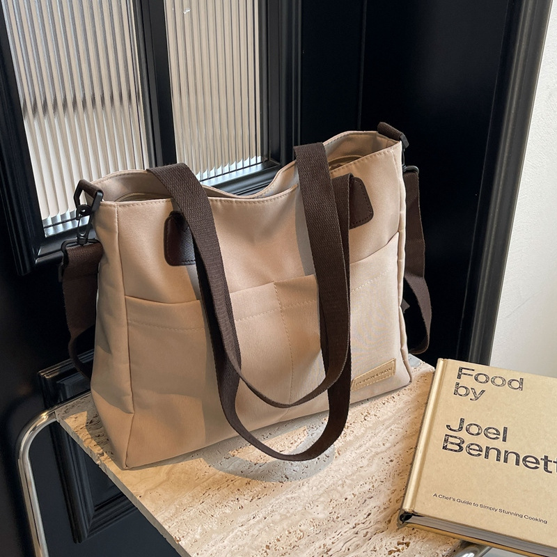 V888-ELOSUNG25002-202504141432-00 Stylish khaki canvas tote bag with detachable shoulder strap - Image 1