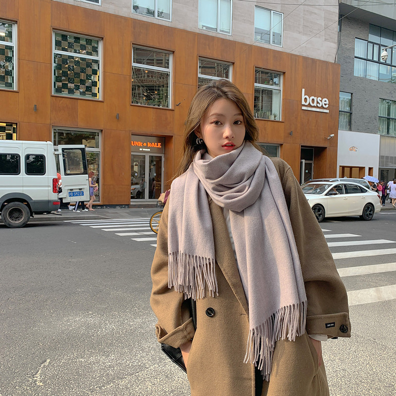 V888-ELOSUNG25159-202504171820-00 Luxury Cashmere Blend Scarf, Large 200x70cm Fringed Scarf (Light Taro) - Image 1
