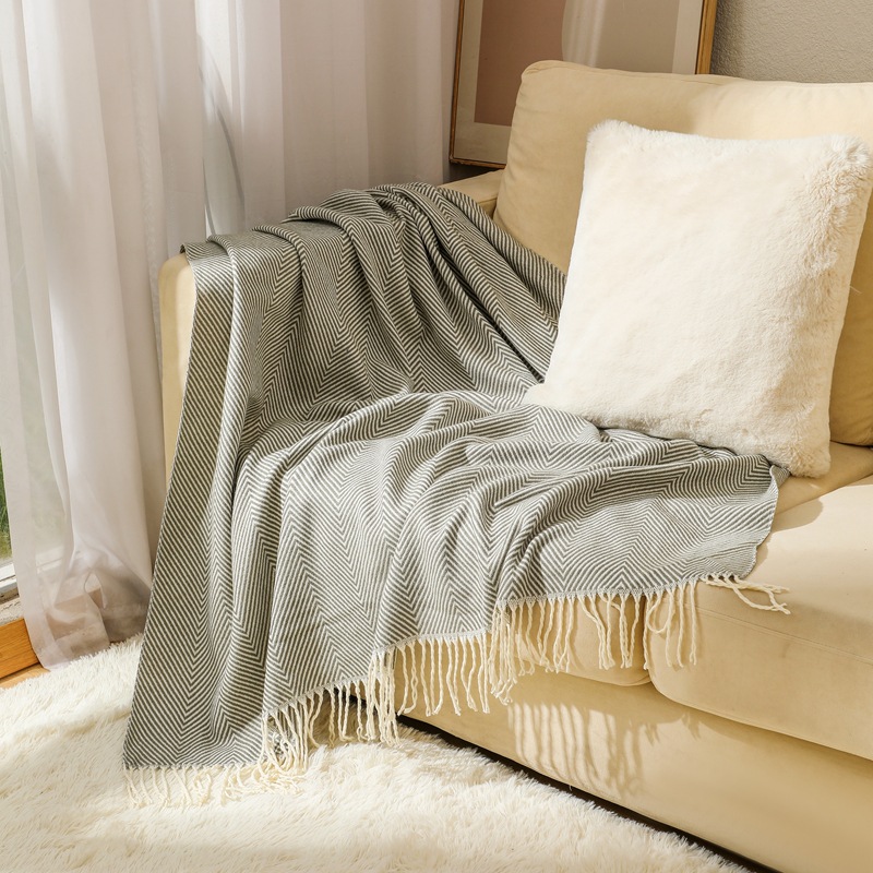 Grey Elegant Herringbone Tassel Throw Blanket - Large Acrylic Faux Cashmere Soft Cozy Blanket for Sofa, Bed & Decor (130x240cm)