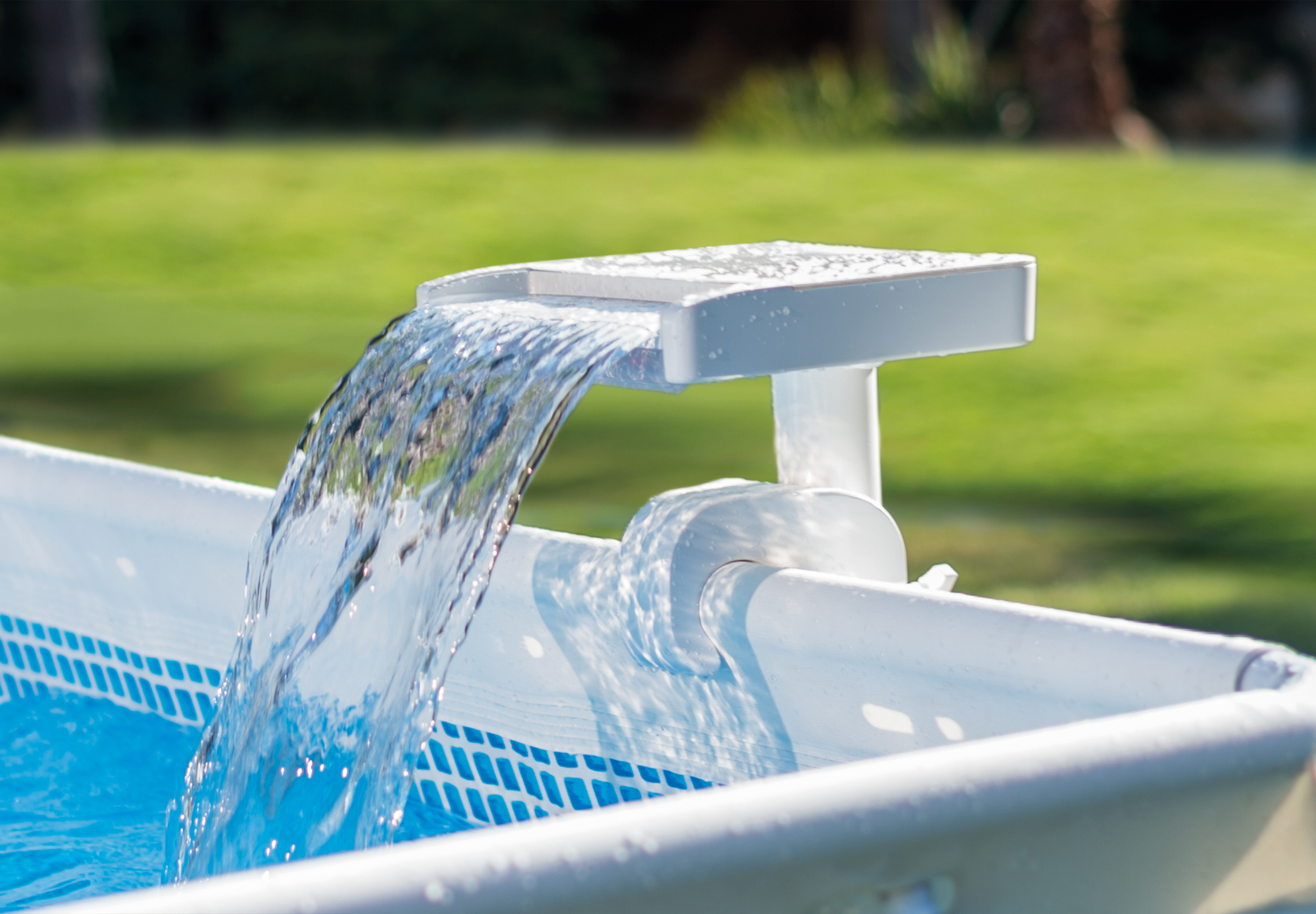 V1032-IXCASCADE-28090-202508200920-00 Intex Multi-Color LED Waterfall Cascade 28090 - Image 1