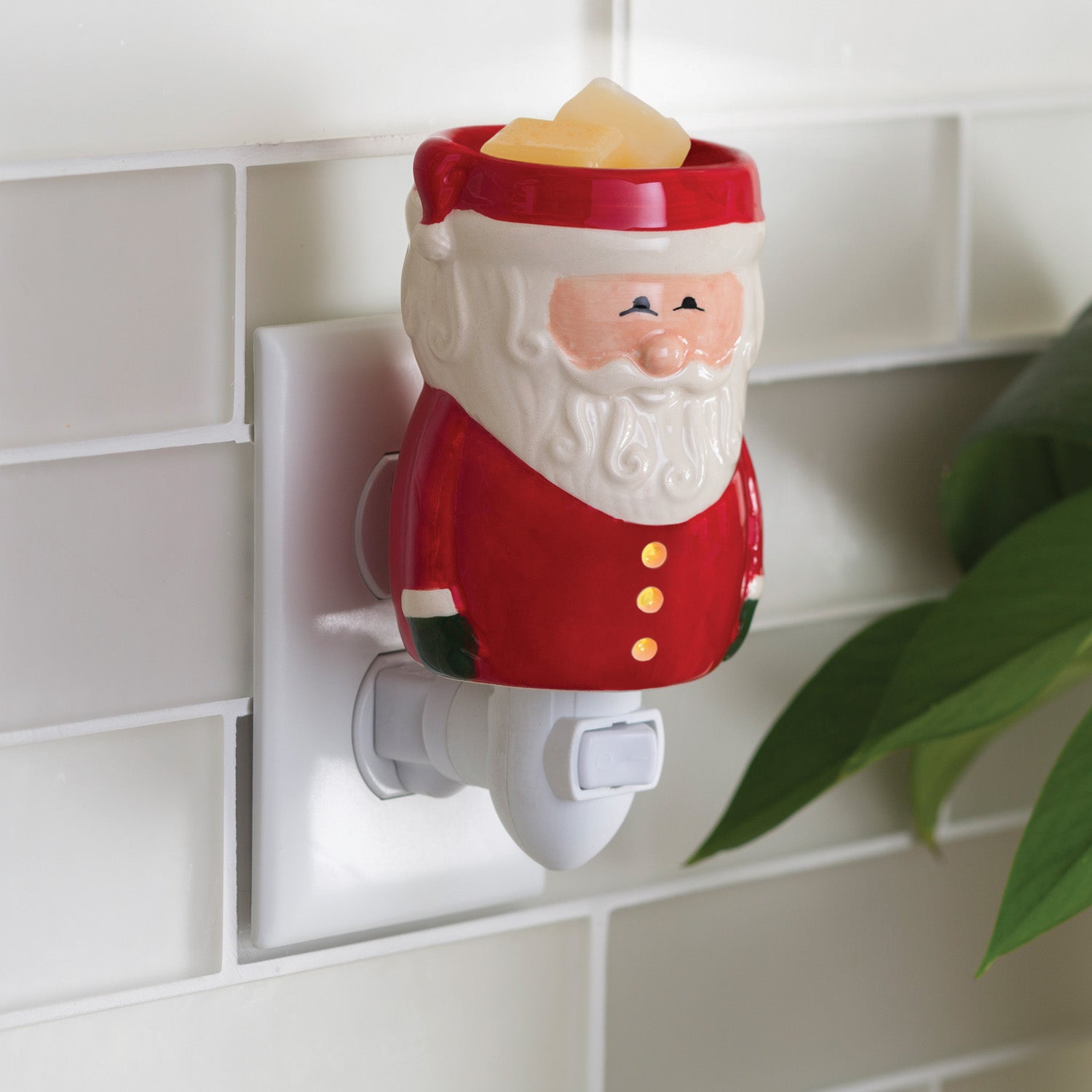 V1049-PISAN-202508141735-00 Santa Claus Pluggable Warmer - Image 1