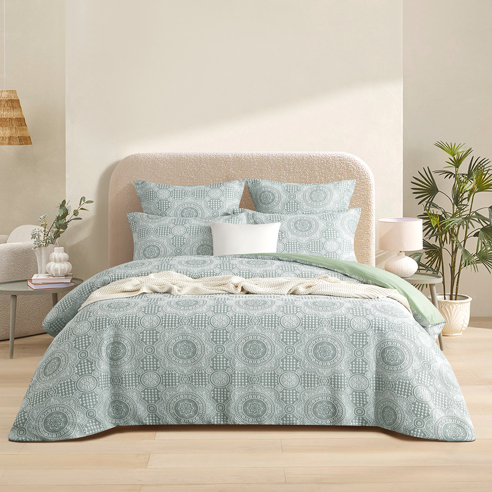 V107-SH331215-202507250946-00 Rizz Sage Jacquard Queen Quilt Cover Set by Renee Taylor - Image 1