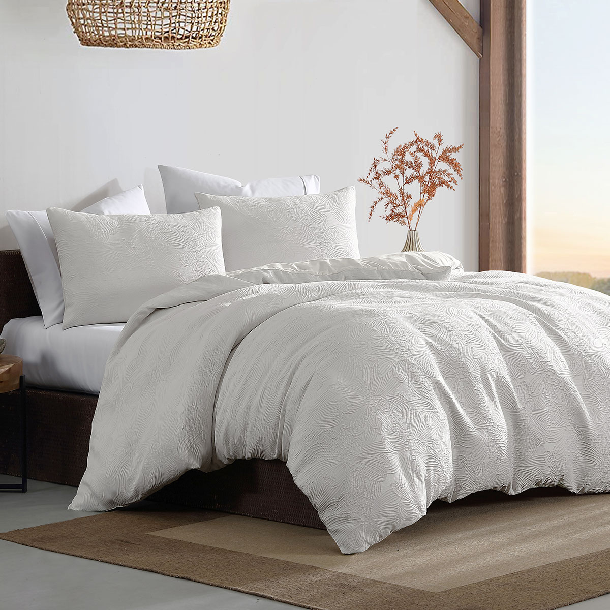 V442-INT-QUILTCS-AVENAJACQUARD-WHITE-QS-202507031621-00 Ardor Avena White Textured Floral Jacquard Quilt Cover Set Queen - Image 1