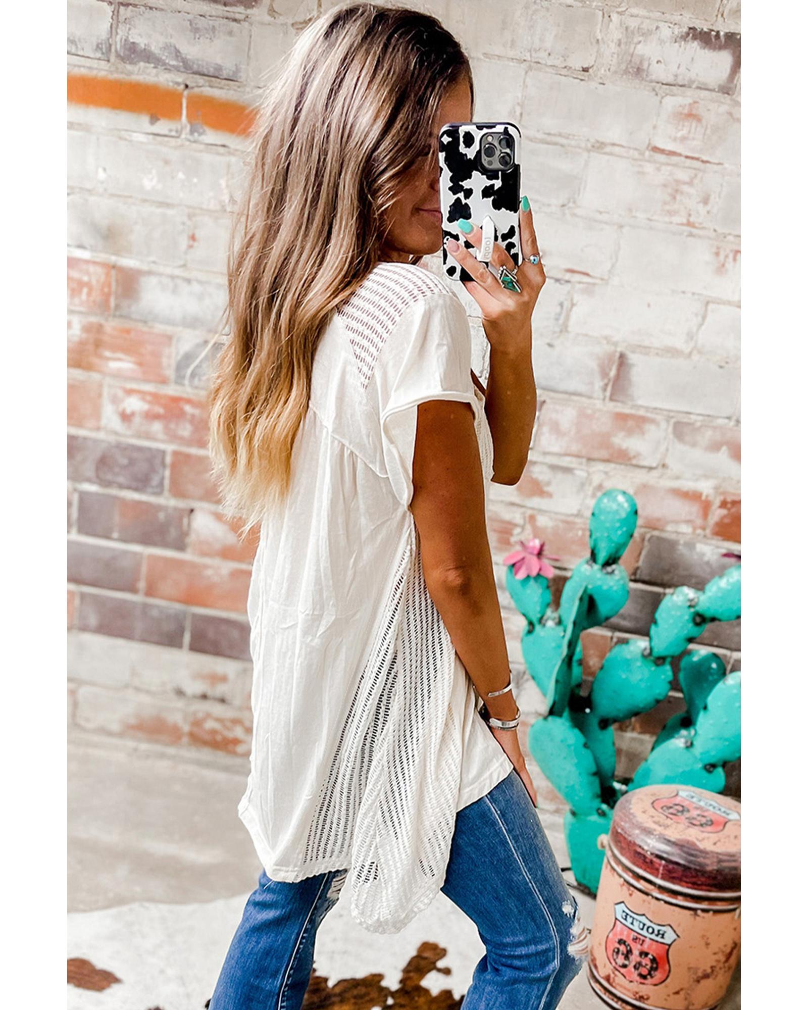 V539-AZEXDC25223485-P1-L-202508270710-00 White Hollow Knit Splicing Keyhole Back Tunic Top - L - Image 1