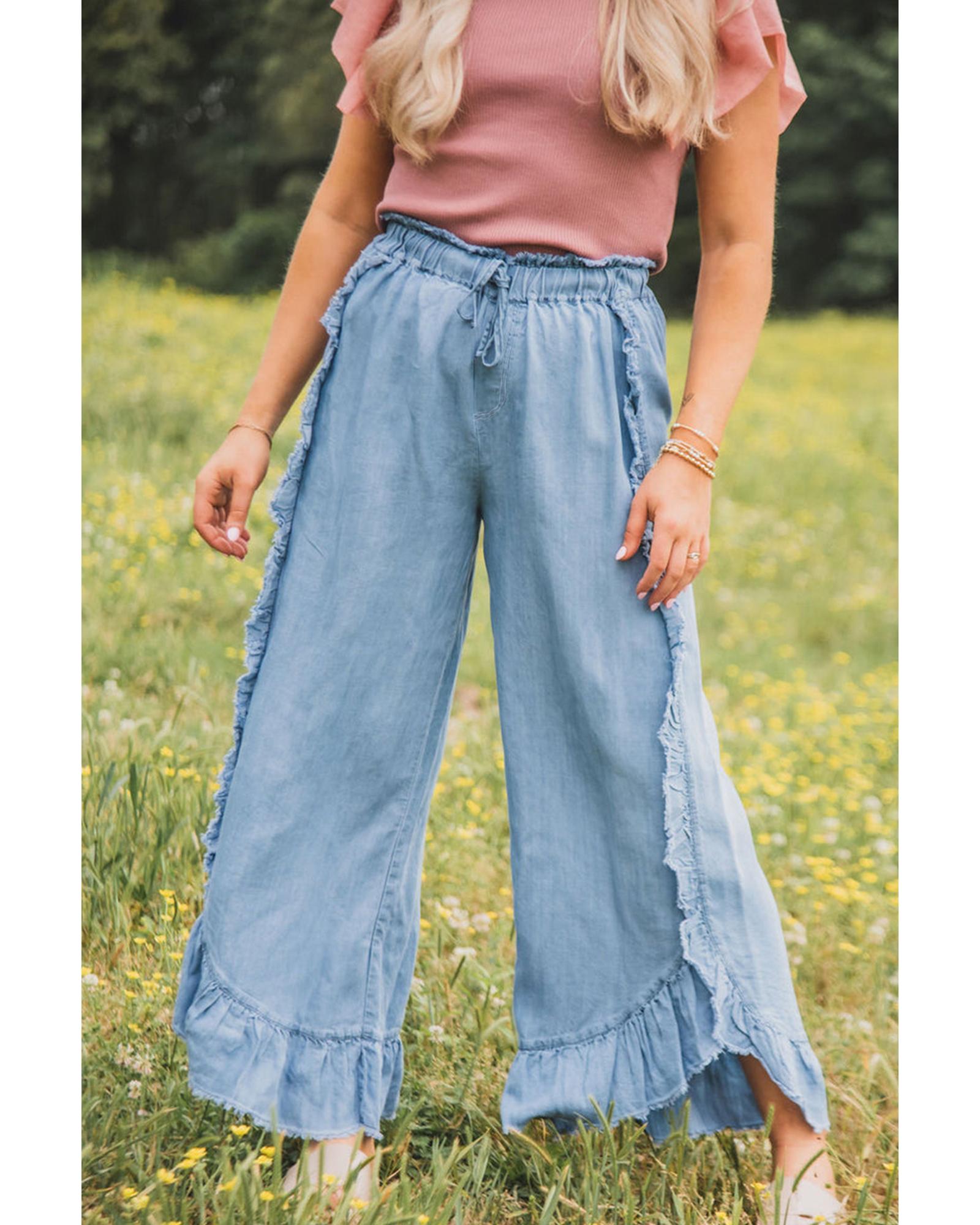 Myosotis Light Wash Raw Hem Ruffled Wide Leg Jeans - 10 US