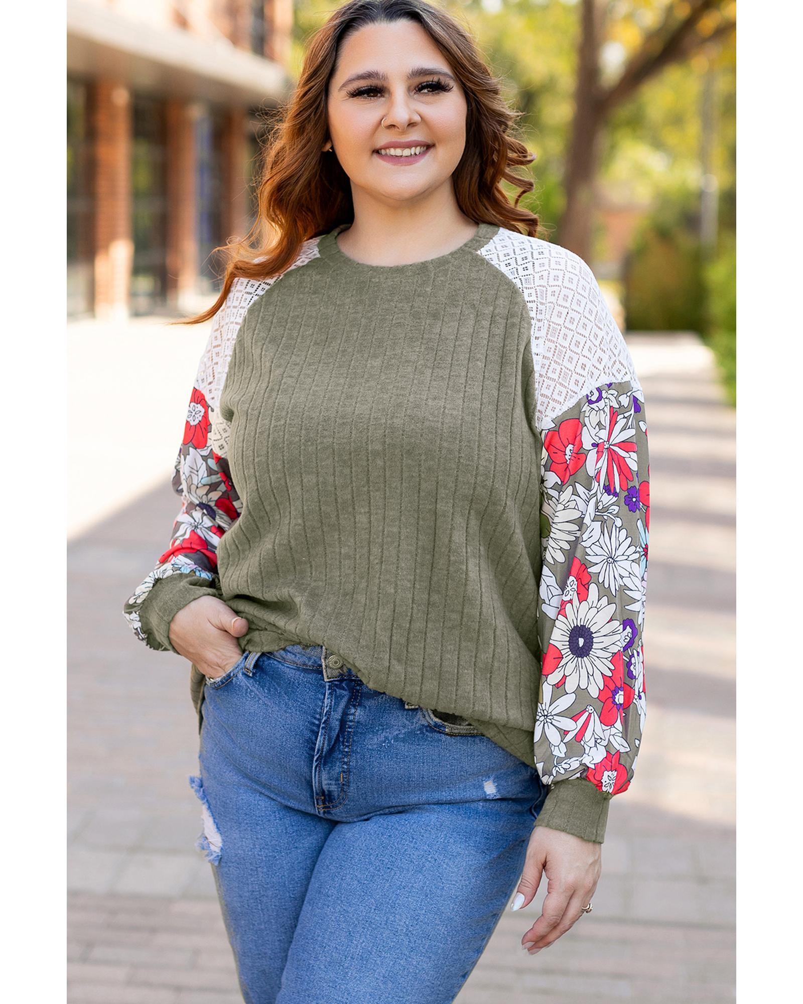 V539-AZEXPL25128503-P2409-2X-202508310820-00 Vineyard Green Plus Size Textured Floral Patchwork Raglan Sleeve Blouse - 2X - Image 1