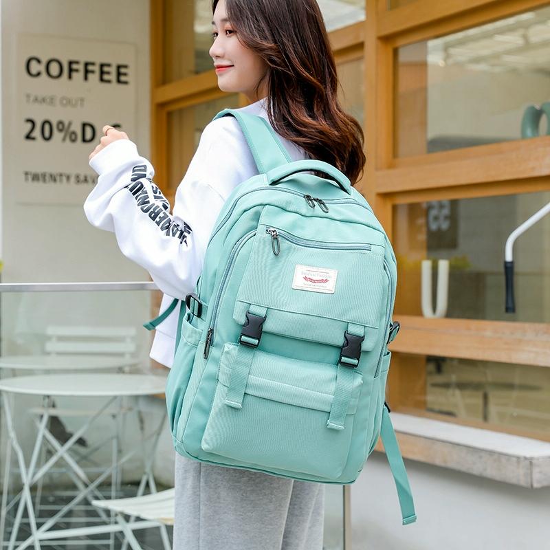 V562-D1011702060DBT-202508281745-00 Convenient Large Bag for Easy Transport - no Code - Green - Image 1