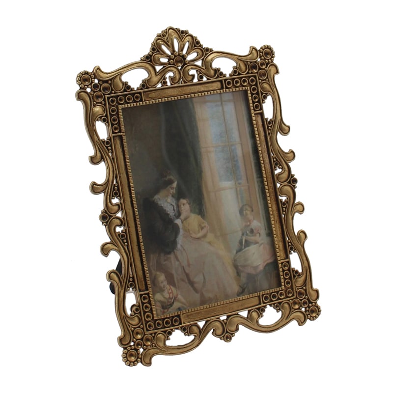 V637-19722PFR-202508251253-00 Antique Gold Metal Photoframe w Ornate Swirls 18cm - Image 1