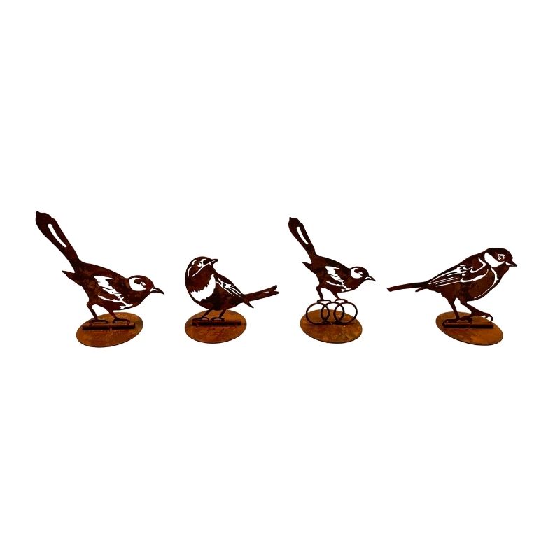 V637-74150BRD-202508251615-00 Set 4 Asst Rust Laser Cut Birds on Base 19cm - Image 1