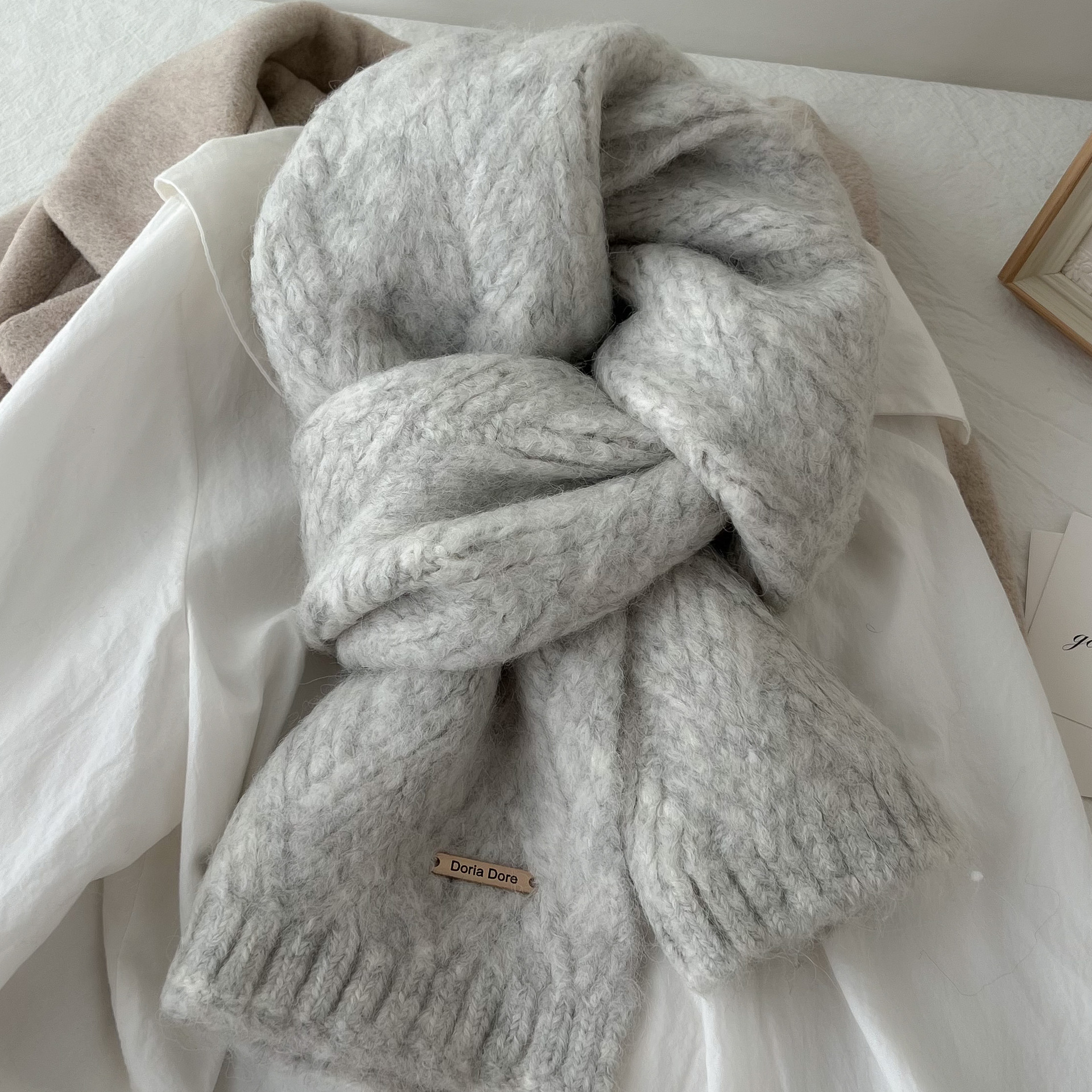V888-ELOSUNG32666-202506250953-00 Light Grey Alpaca Wool Blend Solid Color Knitted Scarf for Women Winter New Style Student High Quality Couple Woolen Neck Warmer - Image 1