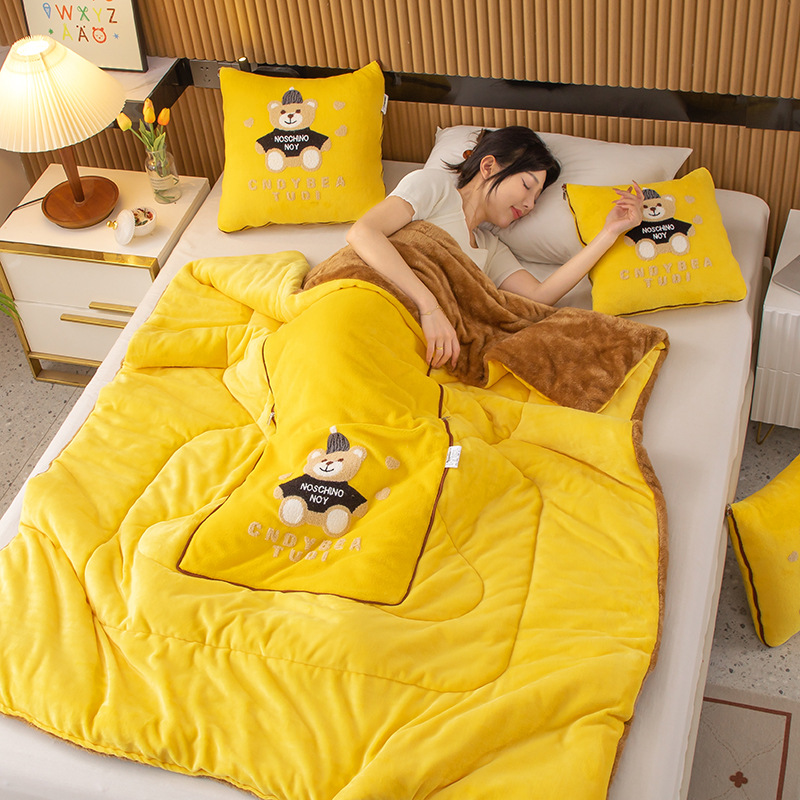 V888-ELOSUNG33333-202506191325-00 Yellow Padded Thickened Hat Bear 2-in-1 Foldable Car Pillow Blanket - Cozy 40x40cm Pillow, Unfolds to 100x150cm Blanket for Travel and Office Naps - Image 1
