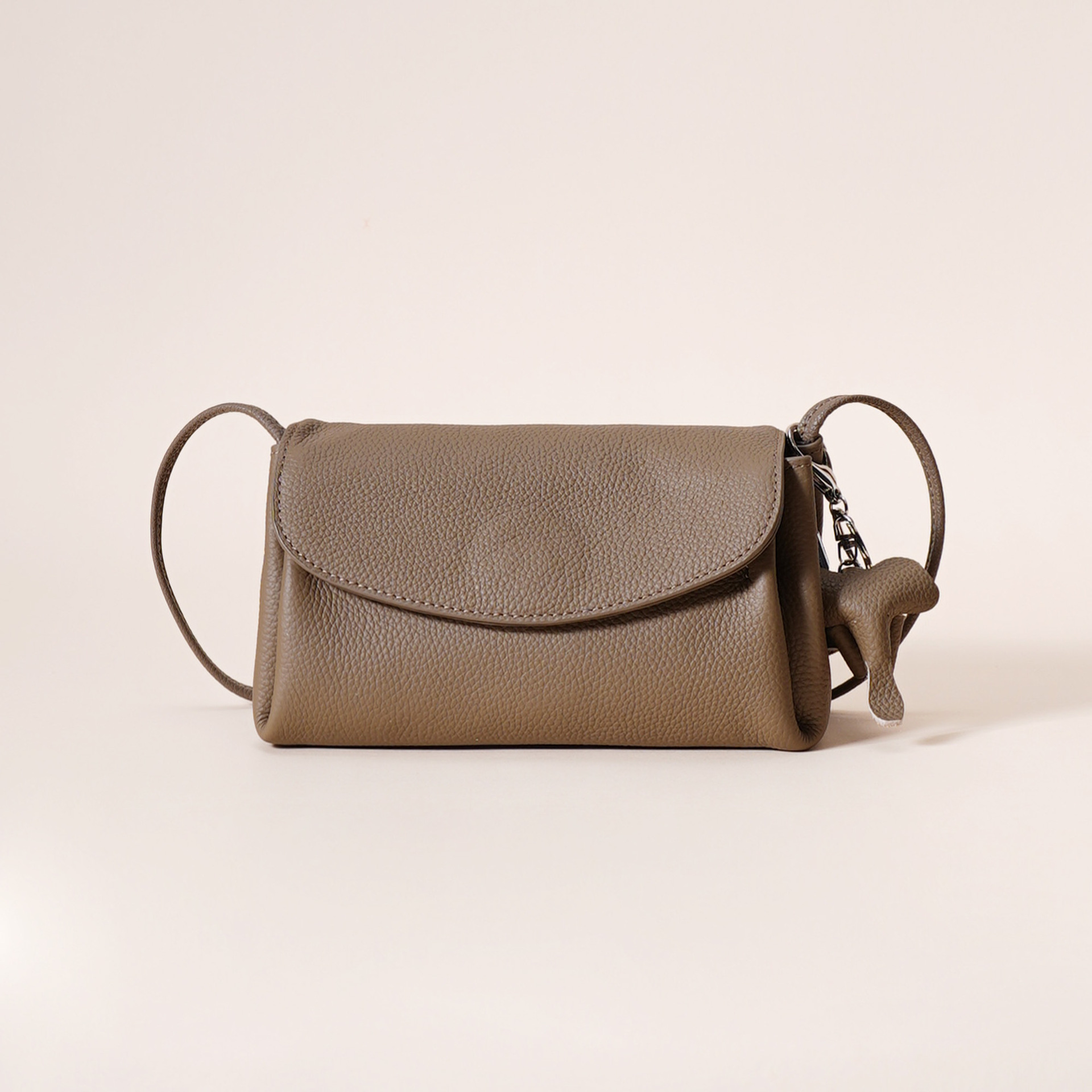 V888-ELOSUNG35966-202509021445-00 Genuine Leather Flap Crossbody Bag with Elephant Charm - Compact & Stylish Shoulder Purse(Dark gray) - Image 1
